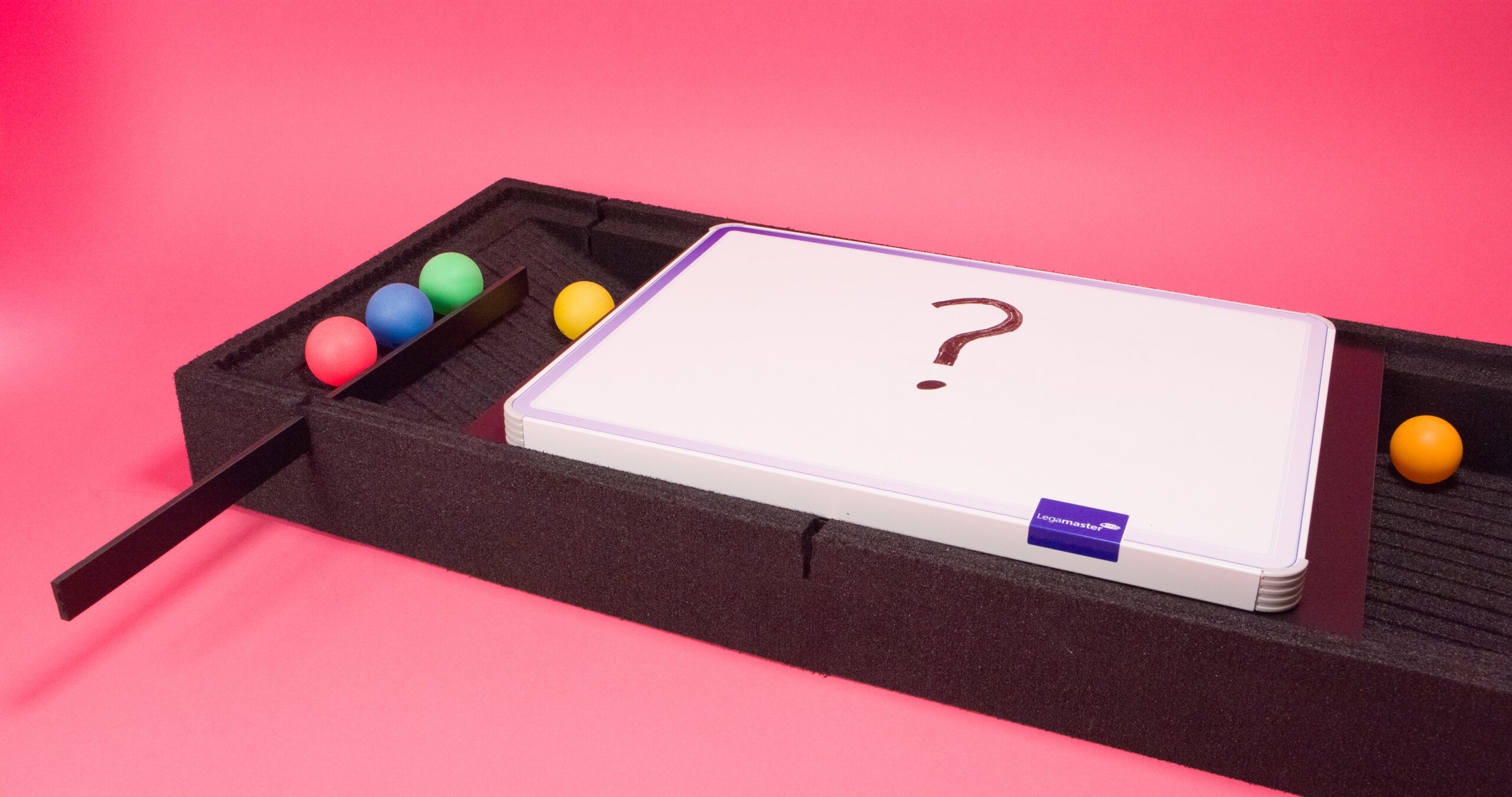 Scattering boxes – Seeing the invisible