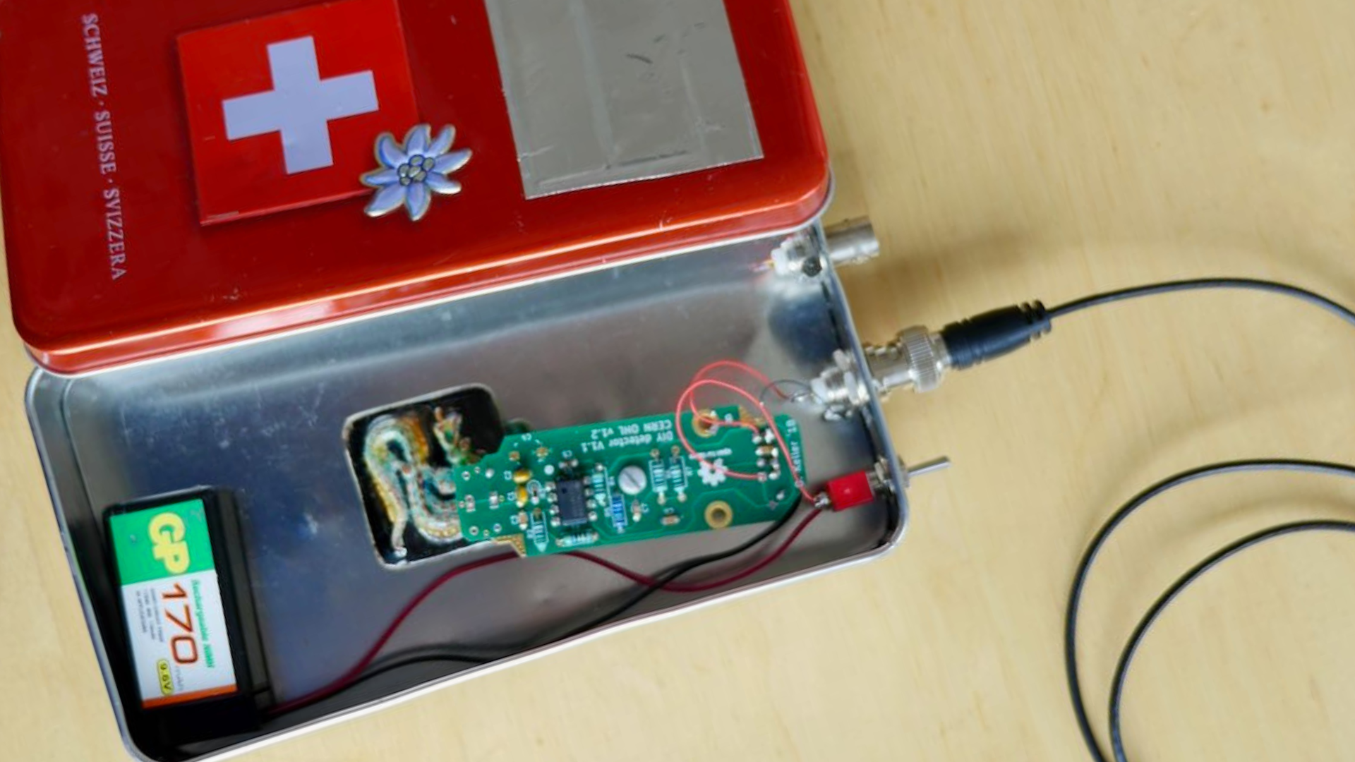 DIY Particle Detector